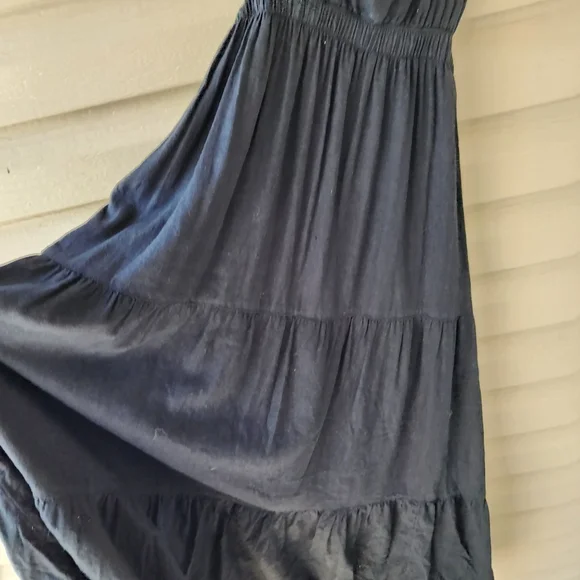 Abercrombie and Fitch black linen blend dress - Picture 5 of 13